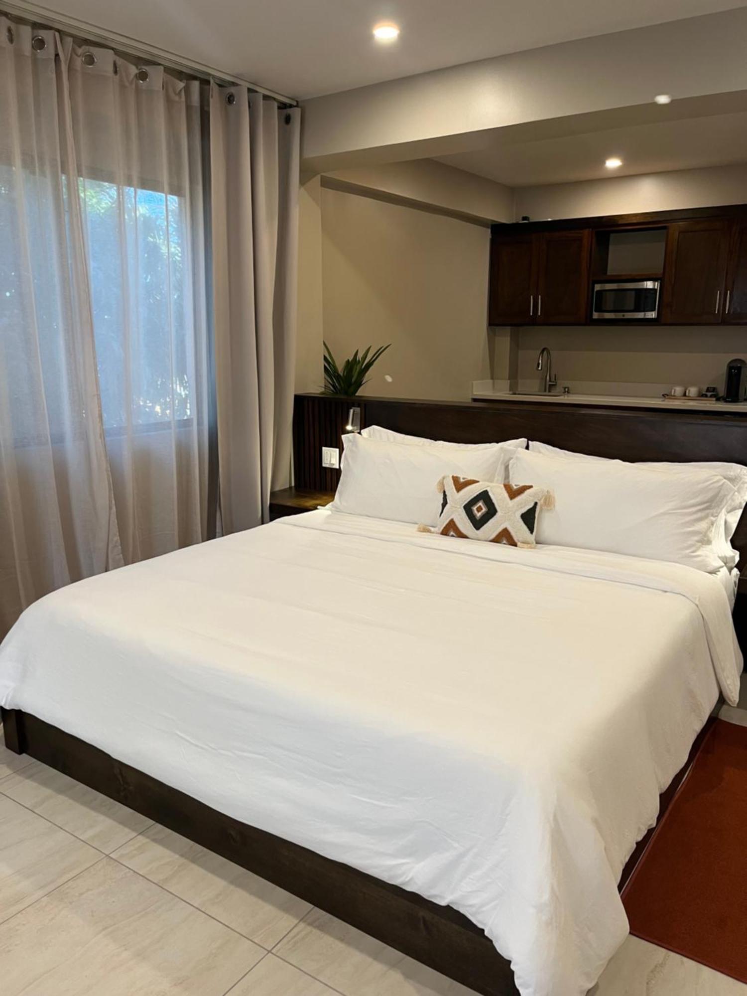 The Palms Villa Belize City Exterior photo