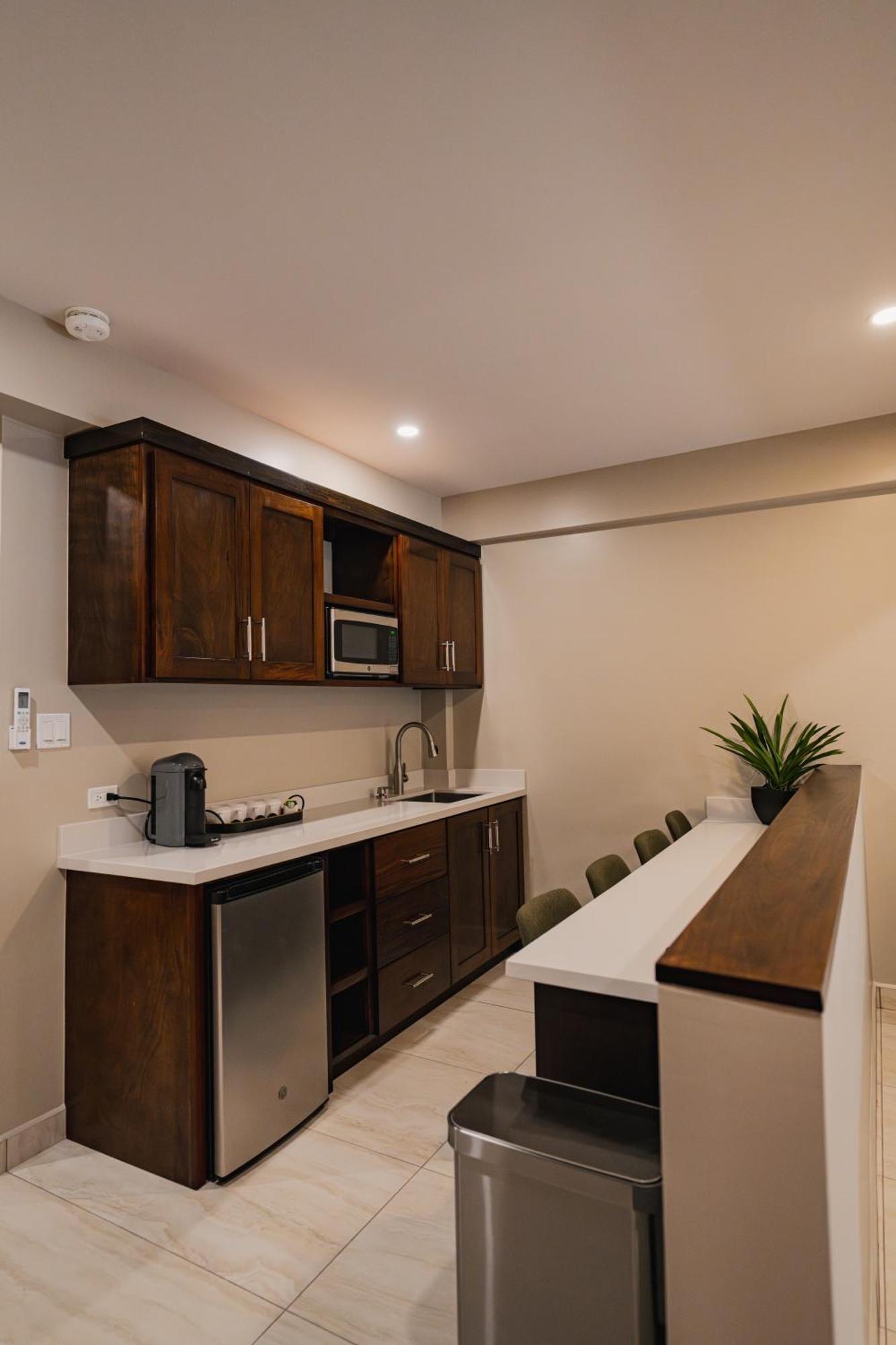 The Palms Villa Belize City Exterior photo